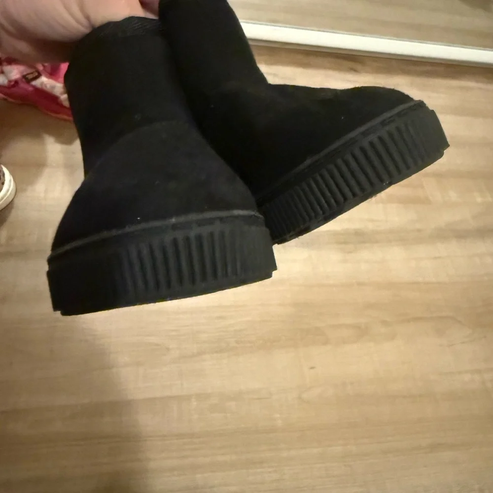 Cat & Jack Toddler Arlo Shearling Style Boots Black 6T